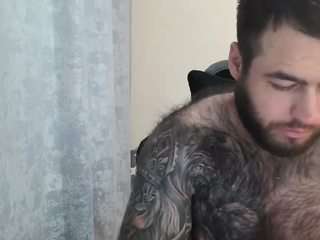 aaron-royal Live Webcam on CamSoda