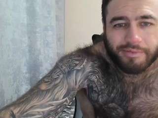 aaron-royal Live Webcam on CamSoda