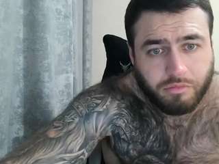 aaron-royal Live Webcam on CamSoda