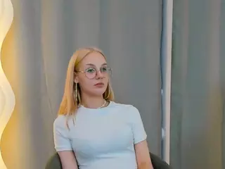 AlthenaEden's Live Sex Cam Show
