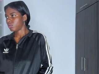 ashly-pnik1's CamSoda show and profile