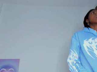 ashly-pnik1 Live Webcam on CamSoda