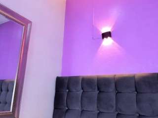 charlotteerusso Webcam Model Profile