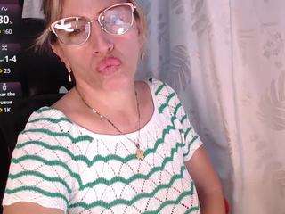 chayla-ruiz Live Webcam on CamSoda