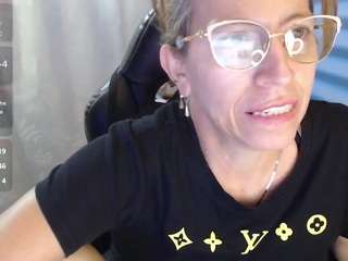 chayla-ruiz Live Webcam on CamSoda