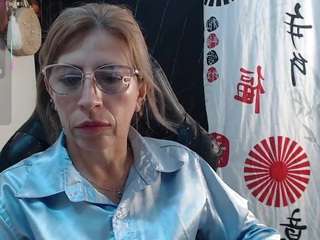 Chayla-Ruiz live cam preview