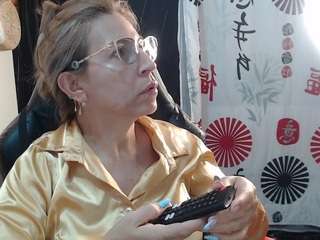 chayla-ruiz live
