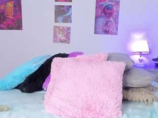  gisele-gigi chat room