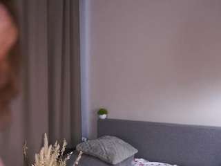 henriettabouler's CamSoda show and profile