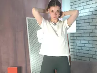 HenriettaBouler's Live Sex Cam Show
