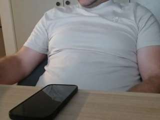 ikke1990 Sex Cam Show