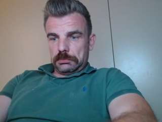ikke1990 Sex Cam Show