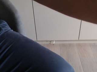 ikke1990 live webcam show