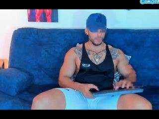  junior-tyson chat room