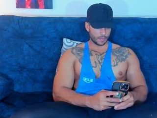 junior-tyson Live Webcam on CamSoda