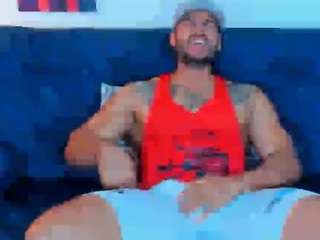 junior-tyson webcam model