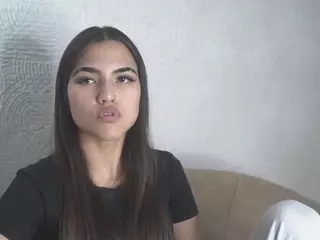 KeeleyBerkshire's Live Sex Cam Show