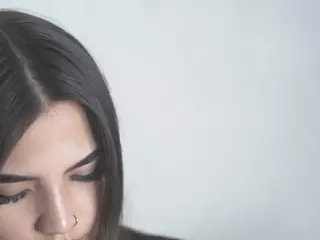 KeeleyBerkshire's Live Sex Cam Show