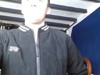 kenbigcock77 Live Webcam on CamSoda