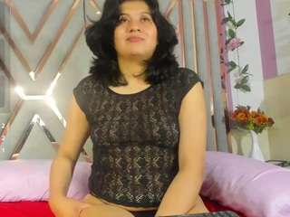 lucy-vell webcam