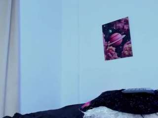 mia-purplee