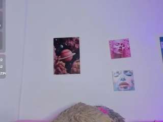 mia-purplee