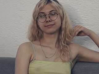 philippagalen Live Webcam on CamSoda