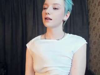 Small tits, Hd, Skinny, No drinking, Neon hair, Joi, Foot fetish, Flashing,..., 14