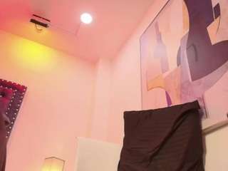 valeryymiller Live Webcam on CamSoda