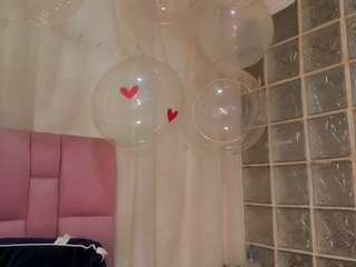 zafira-white Live Webcam on CamSoda