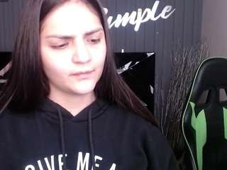 emily-cooper-a