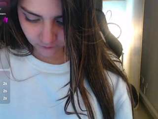 emily-cooper-a live cam profile