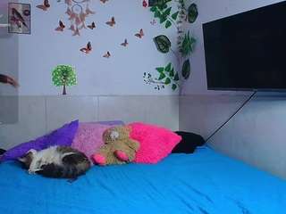 emily-cooper-a live webcam show