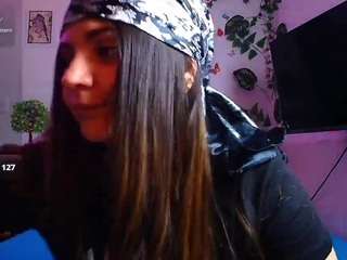 Emily Cooper live webcam show