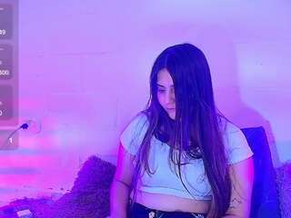 emily-cooper-a