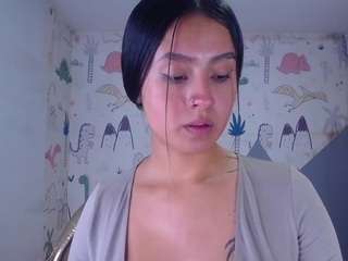 sophiia-t Live Webcam on CamSoda