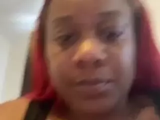 tightwetjuicez's Live Sex Cam Show
