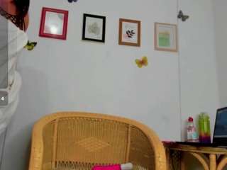 zoe-monthana Live Webcam on CamSoda zoe-monthana Live Webcam on CamSoda
