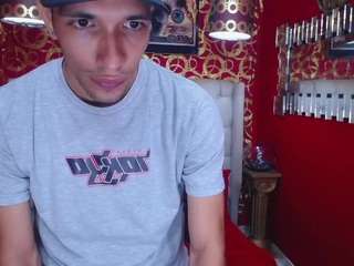 agrecitpein Sex Cam Show