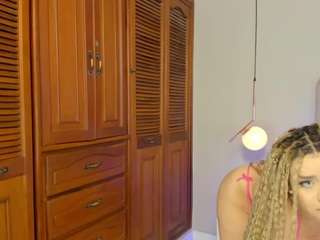 dani-rosee1 Live Webcam on CamSoda