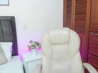 dani-rosee1 Live Webcam on CamSoda