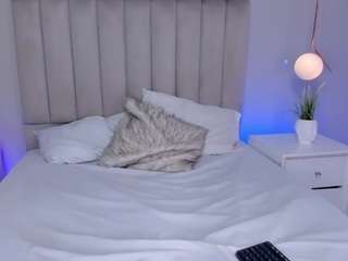 dani-rosee1's live room