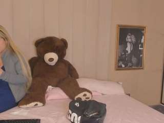 Dani-rosee1 live cam preview