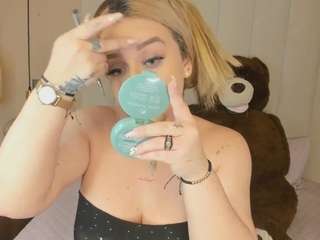 Dani-rosee1 live cam preview