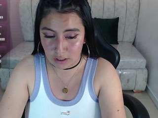 emily-mills-s webcam