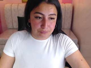  emily-mills-s chat room