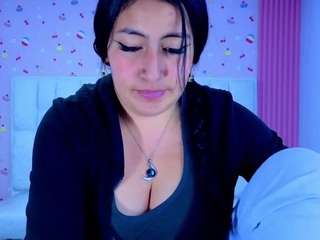 emily-mills-s Live Webcam on CamSoda