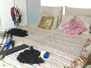 kay-tee's CamSoda show and profile