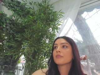 le modèle lexistorm est en webcam porno dans un show sur le site camsoda, il possède les tags suivants: ahegao,massage,wet,tease,tattoos,strip,squirter,spank,skinny,shaved pussy,pussy,public,oil,normal,natural,naked,lush,amateur,lingerie,huge tits