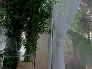 LexiStorm live webcam show